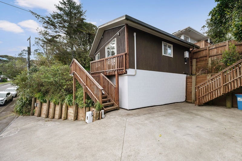 61 Salford Street, Newlands, Wellington - Carousel 8