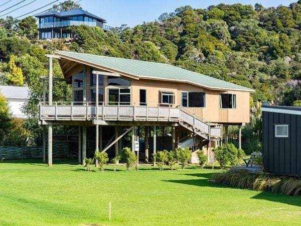 27 Whangaumu Street, Whangarei - Carousel 1