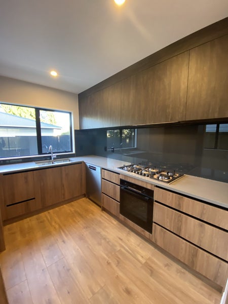 54B Kitchener Road, Sandringham, Auckland - Carousel 2