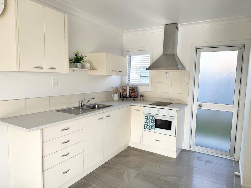 7/126 Waikato Street, Taupō - Carousel 1