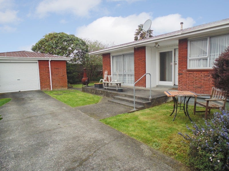 49 Fitzroy Street, Terrace End, Palmerston North - Carousel 1