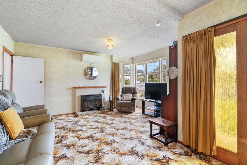 19 Tuatara Drive, Kamo, Whangarei - Carousel 2