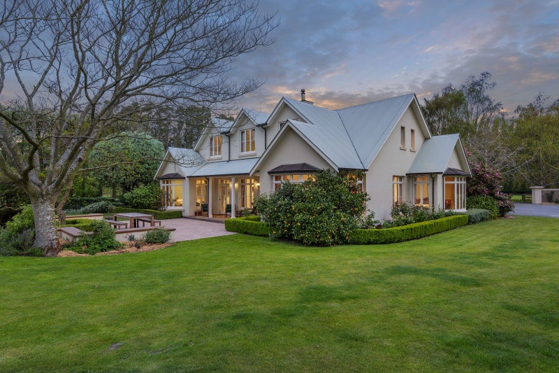 54 Wroots Road, Kennedys Bush, Christchurch - Carousel 1