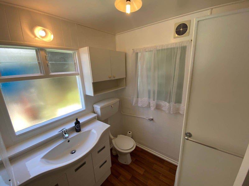 27 Mckenzie Avenue, Arkles Bay, Whangaparaoa - Carousel 10