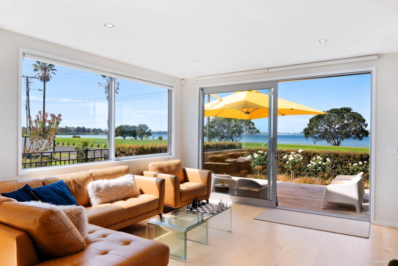 87A Dunkirk Road, Panmure, Auckland - Carousel 2