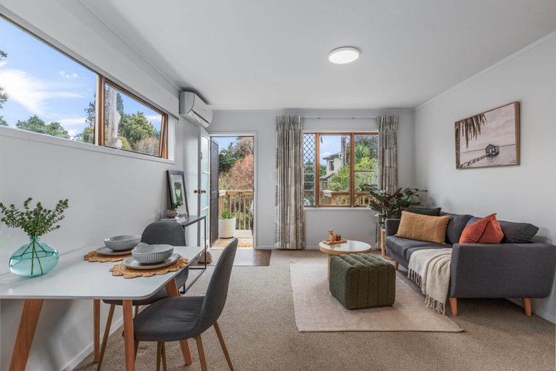 3/9 Fuchsia Place, Birkdale, Auckland - Carousel 1