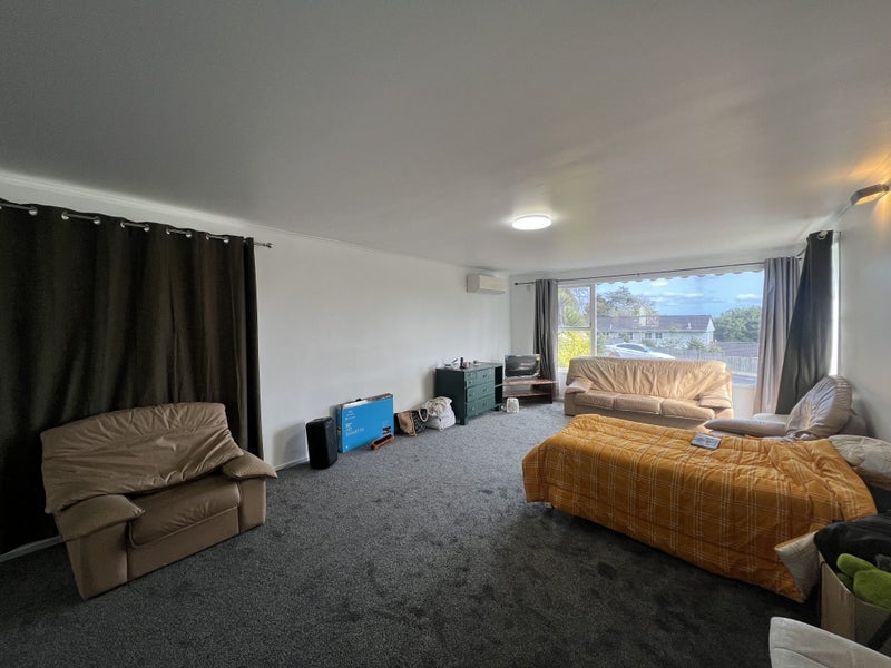 5 Lynn Road, Bayview, Auckland - Carousel 2
