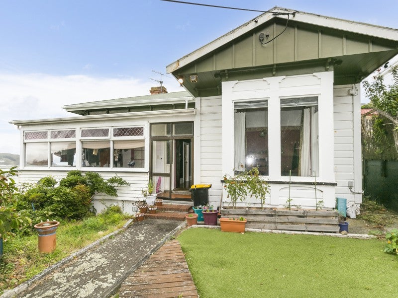 9 Lerwick Terrace, Melrose, Wellington - Carousel 1