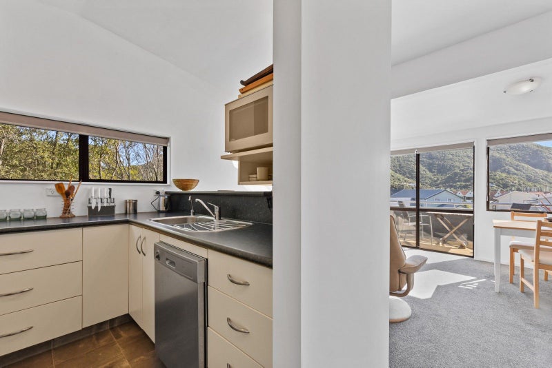 289C Waikawa Road, Waikawa, Picton - Carousel 18