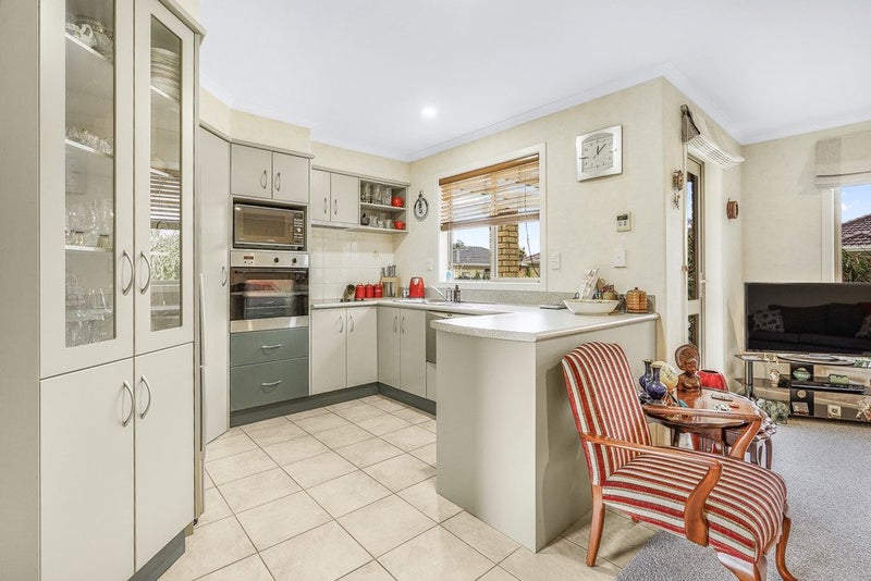 24 Sovereign Isle Lane, Rototuna, Hamilton - Carousel 2