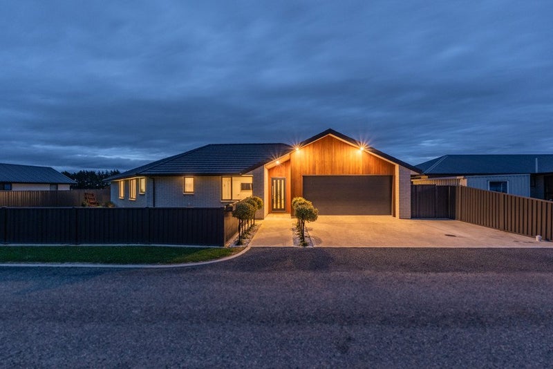 32 Lindsay Way, Grasmere, Invercargill - Carousel 2