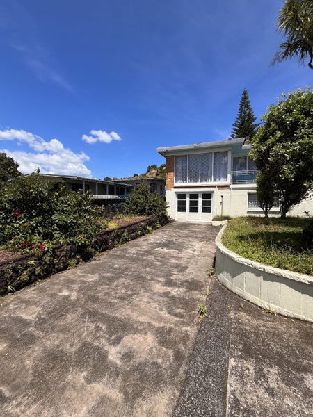 90 Coronation Road, Mangere Bridge, Auckland - Carousel 21