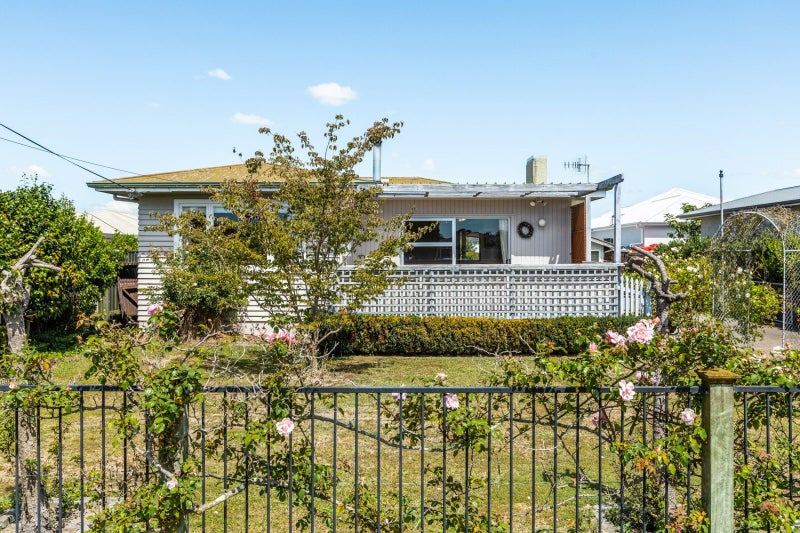 424 Southland Place, Raureka, Hastings - Carousel 1