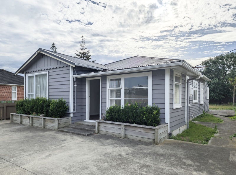 21 Miro Street, Miramar, Wellington - Carousel 1