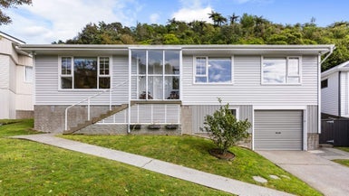 160 Broderick Road, Johnsonville, Wellington - Carousel 1