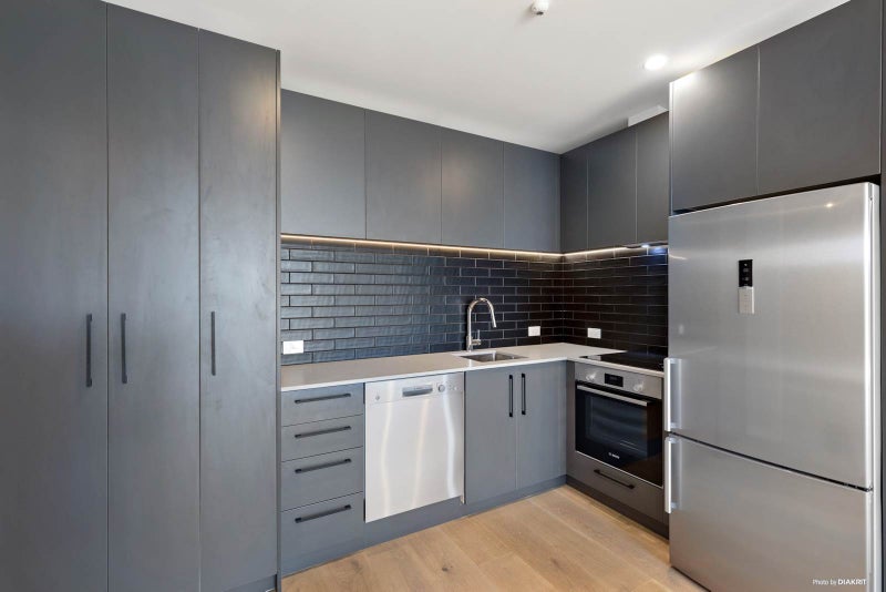 G04/9 Walmer Road, Point Chevalier, Auckland - Carousel 2