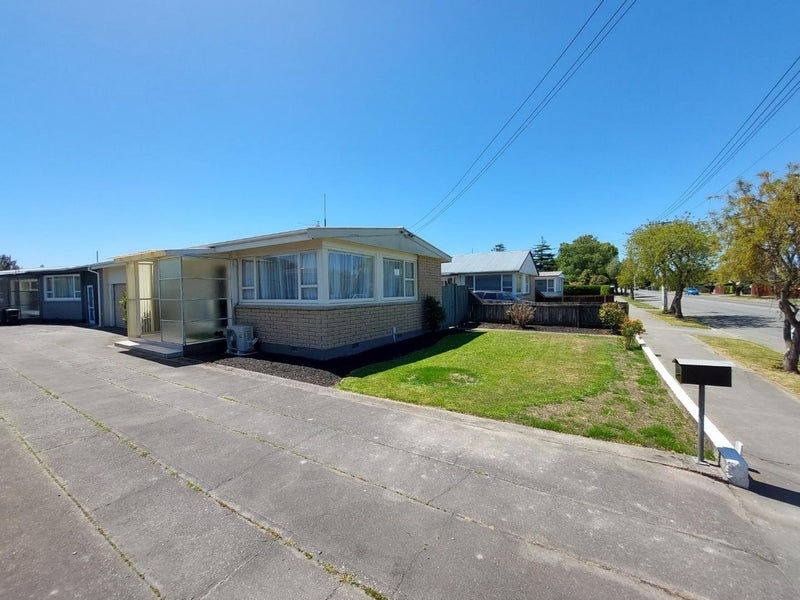 35A Prestons Road, Redwood, Christchurch - Carousel 11