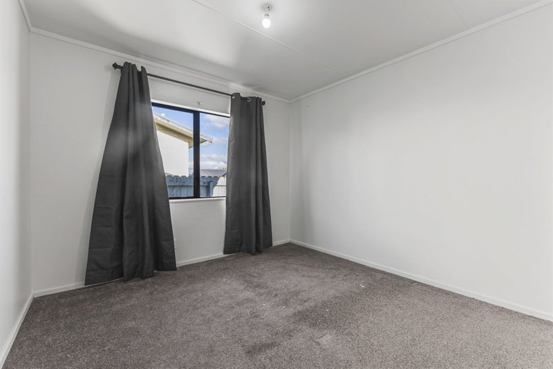 84 Maplesden Drive, Clendon Park, Auckland - Carousel 18