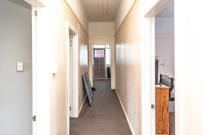 14 Talbot Street, Whanganui East, Whanganui - Carousel 2