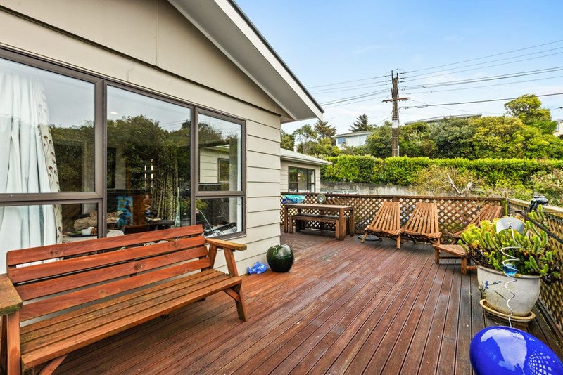 60 Link Road, Newlands, Wellington - Carousel 1