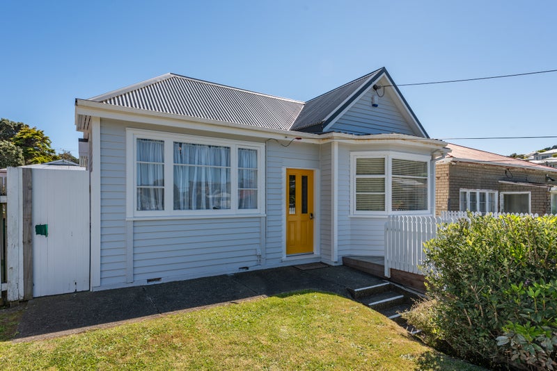 14 Duppa Street, Berhampore, Wellington - Carousel 1