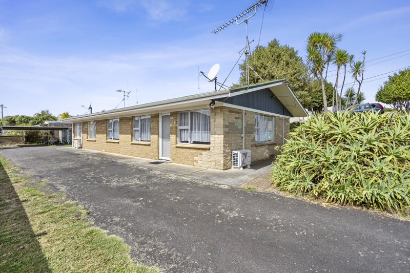 10 Steele Road, Forest Lake, Hamilton - Carousel 1
