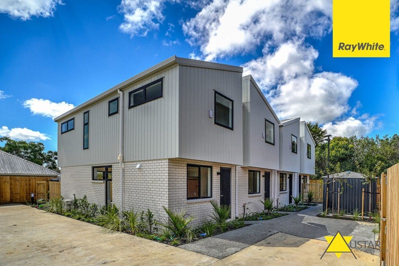 6/29 Normandy Place, Henderson, Auckland - Carousel 16