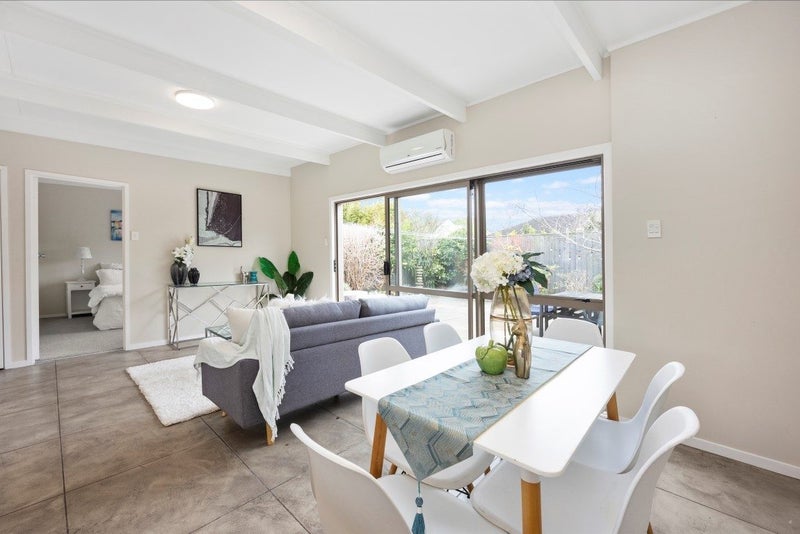 2/10 Robert Street, Ellerslie, Auckland - Carousel 1