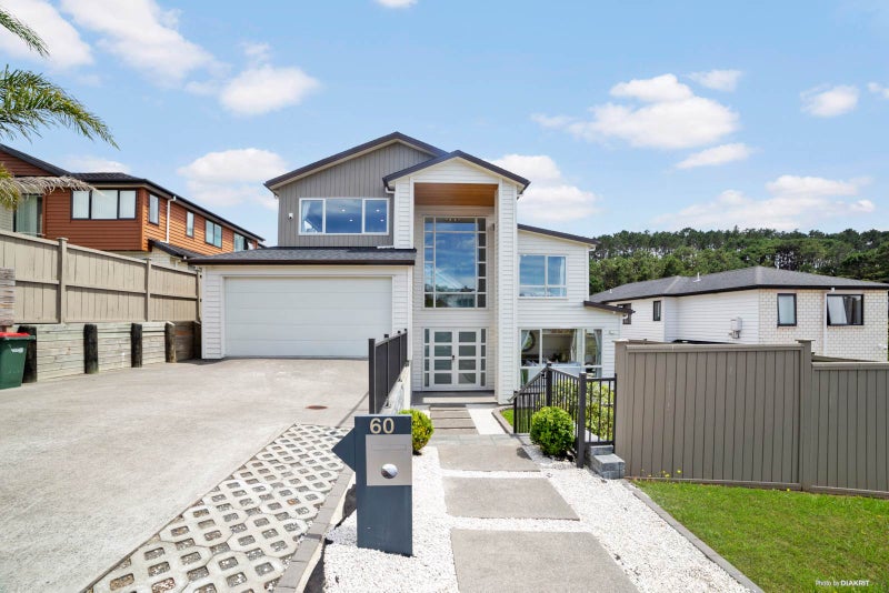 60 Golden Morning Drive, Albany Heights, Auckland - Carousel 1