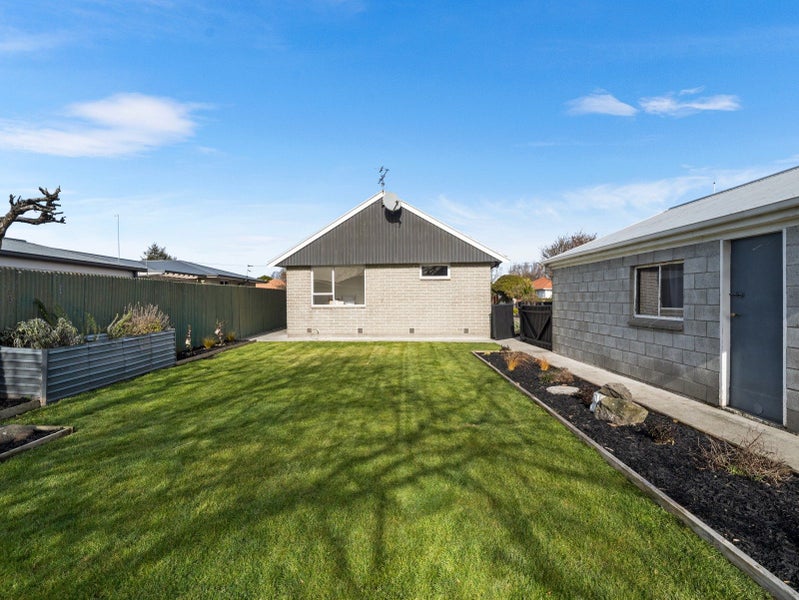 67 Farquhars Road, Redwood, Christchurch - Carousel 21