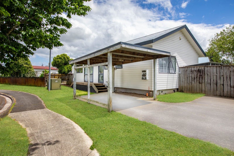3 Penney Green, Nawton, Hamilton - Carousel 1