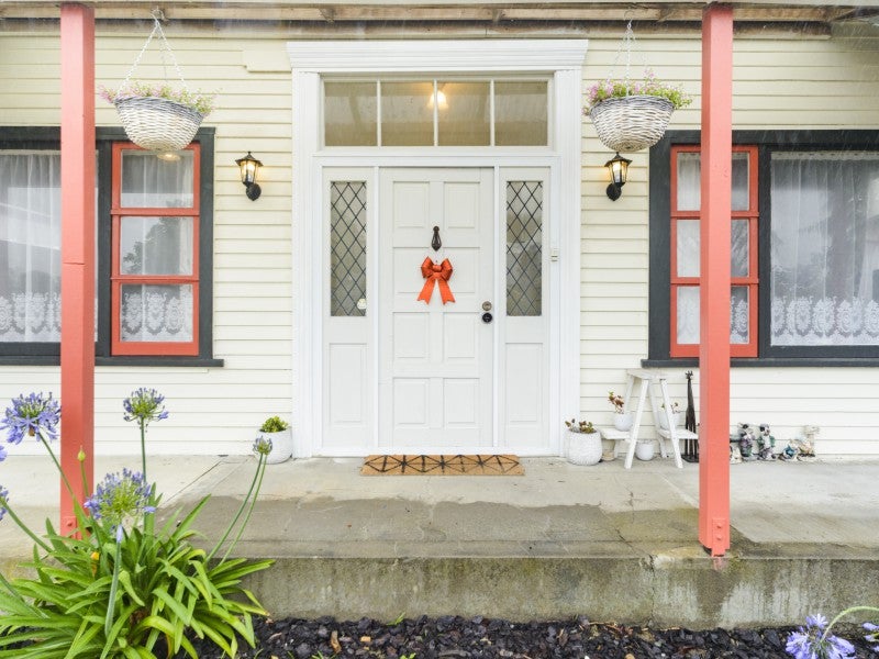 84 Chelwood Street, Takaro, Palmerston North - Carousel 1