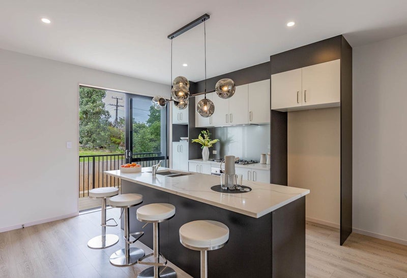 12 Pipi Place, Browns Bay, Auckland - Carousel 2