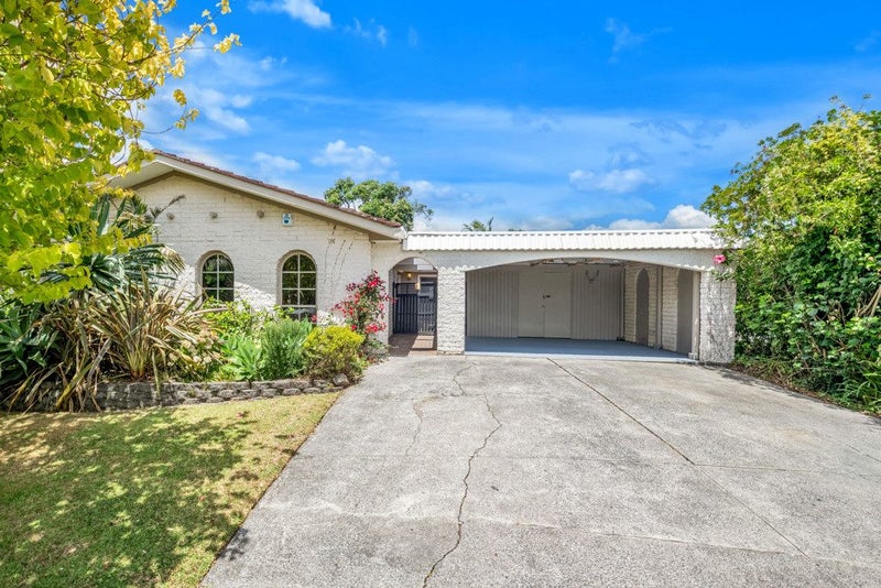 6 Jane Gifford Place, Half Moon Bay, Auckland - Carousel 2