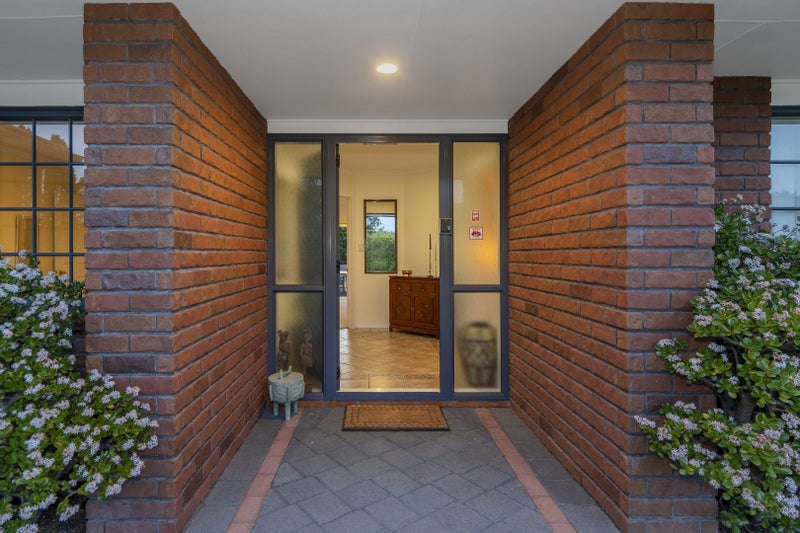 33 Bethlehem Heights, Bethlehem, Tauranga - Carousel 2