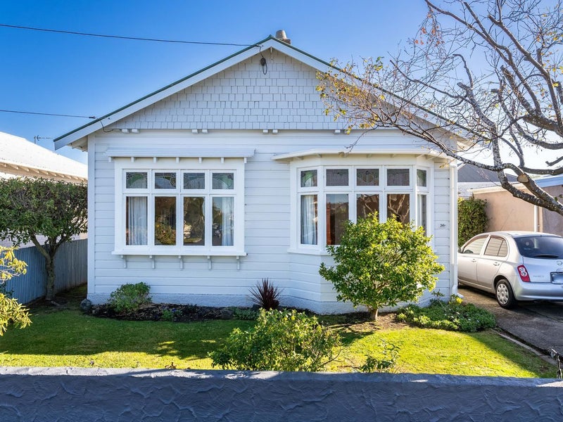 36A Hargest Crescent, Saint Kilda, Dunedin - Carousel 1