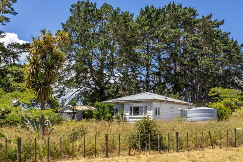 776 Koheroa Road, Mercer - Carousel 1