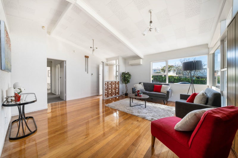 75 Nikau Street, New Lynn, Auckland - Carousel 2