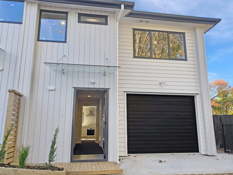 7/3 Palmerston Street, Hamilton Central, Hamilton - Carousel 1