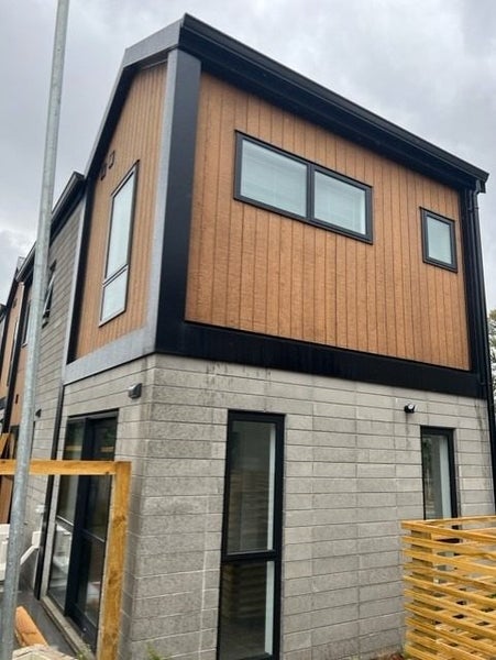 4/1 Hammond Street, Hamilton Central, Hamilton - Carousel 2