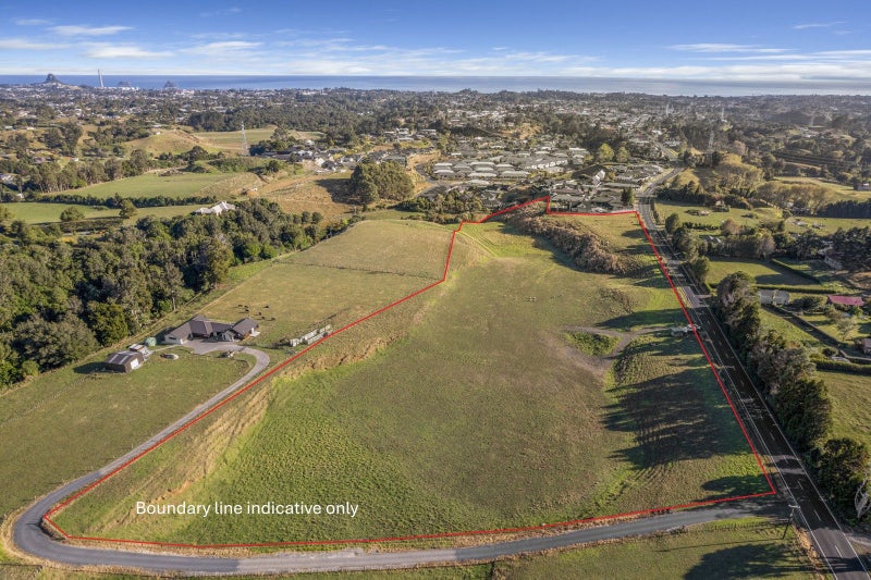 492 Carrington Road, Hurworth, New Plymouth - Carousel 2