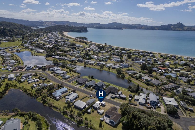 13 Motukorure Parade, Cooks Beach, Whitianga - Carousel 30