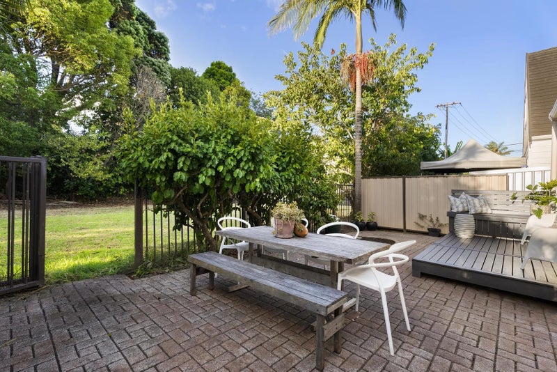 35B Atkin Avenue, Mission Bay, Auckland - Carousel 2