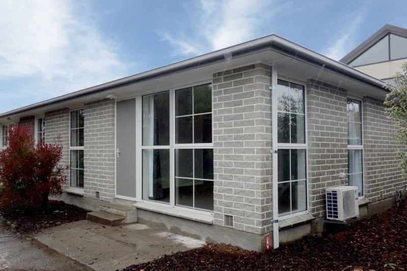 1/452 Barbadoes Street, Edgeware, Christchurch - Carousel 1