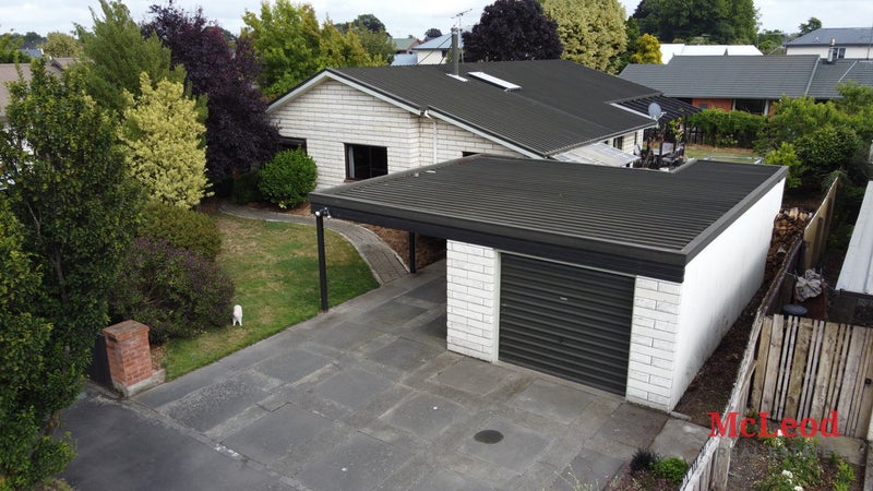 10 Burton Place, Allenton, Ashburton - Carousel 24