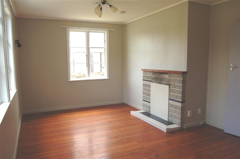 3 Shearer Crescent, Naenae, Lower Hutt - Carousel 2