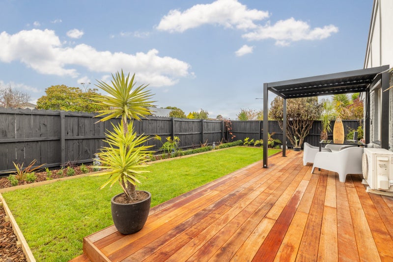 1/15 Heathglen Avenue, Parklands, Christchurch - Carousel 2