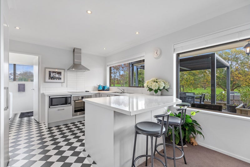 88 Vale Street, Otumoetai, Tauranga - Carousel 2