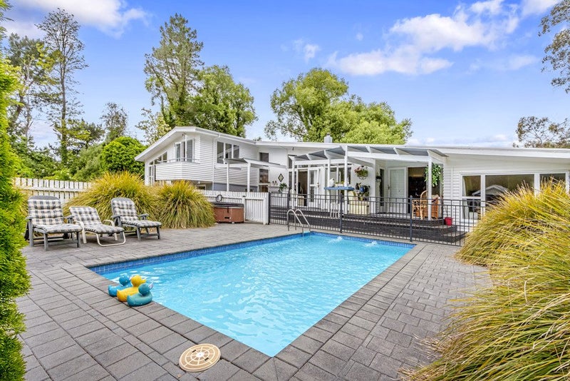 161 South Eyre Road, Clarkville - Carousel 1