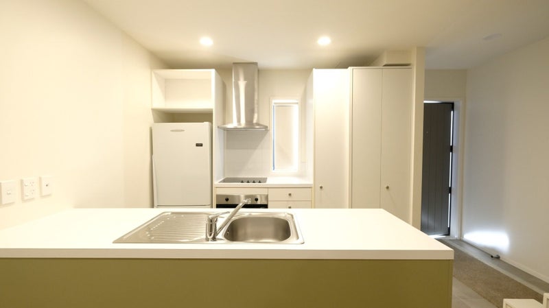 8/955 Mount Eden Road, Three Kings, Auckland - Carousel 2